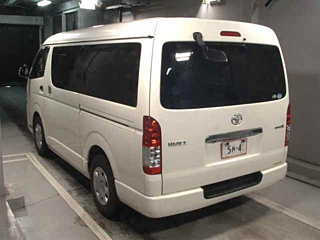 TOYOTA HIACE VAN 2020
