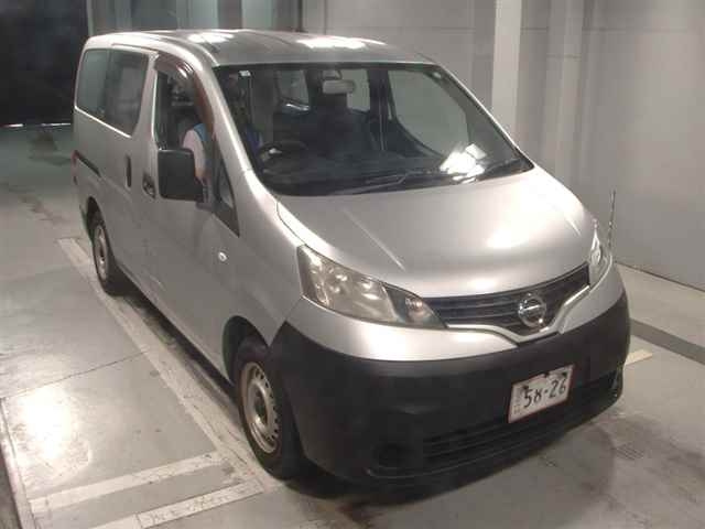NISSAN NV200 2009