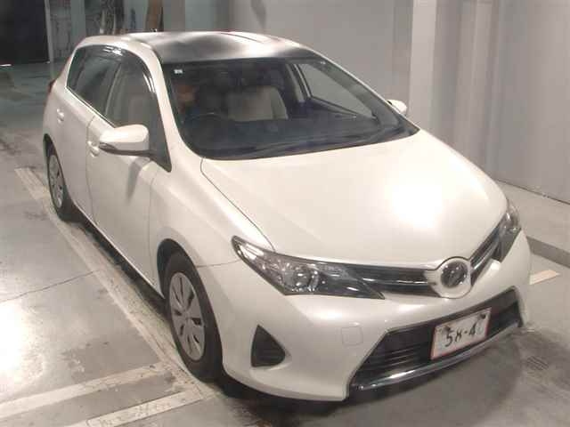 TOYOTA AURIS 2013
