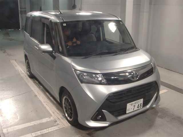 TOYOTA TANK 2017