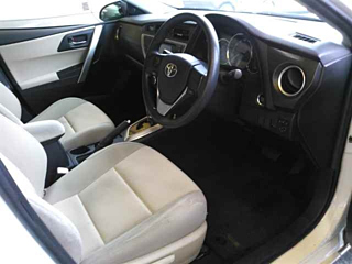 TOYOTA AURIS 2013