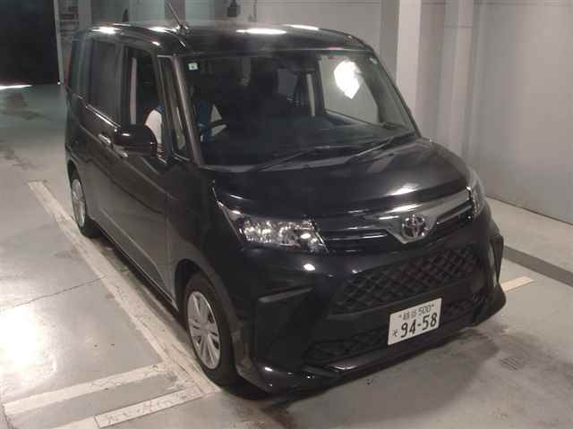 TOYOTA ROOMY 2023