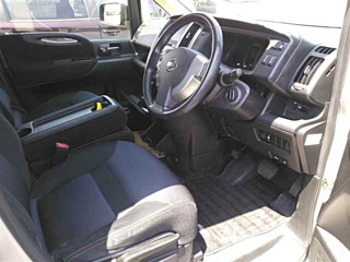 NISSAN SERENA 2009