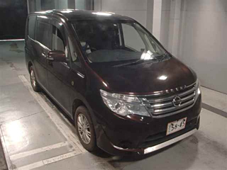 NISSAN SERENA 2015