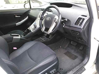TOYOTA PRIUS 2012