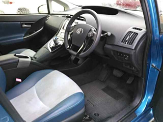 TOYOTA PRIUS 2013
