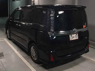 TOYOTA VOXY 2016
