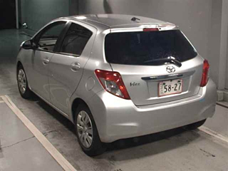 TOYOTA VITZ 2012