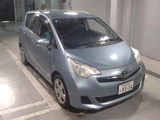 TOYOTA RACTIS 2012
