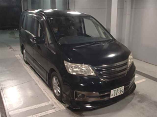 NISSAN SERENA 2013