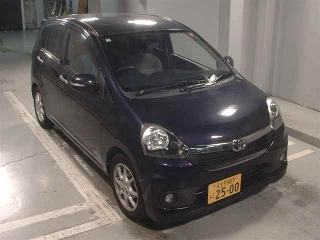 TOYOTA PIXIS EPOCH 2016