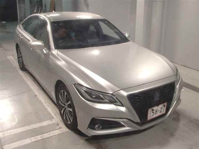 TOYOTA CROWN 2019