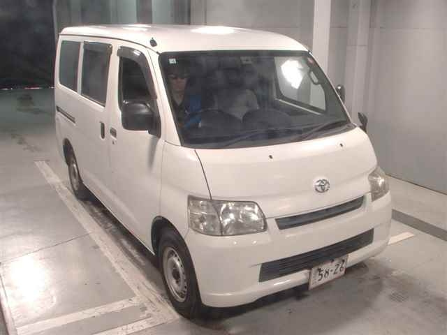 TOYOTA TOWN ACE VAN 2012