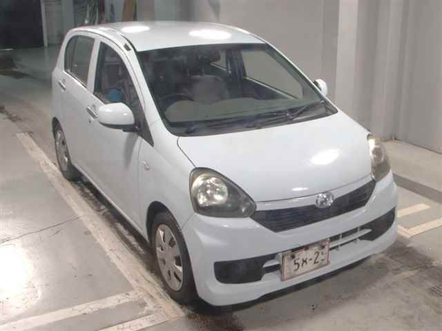 DAIHATSU MIRA E S 2014