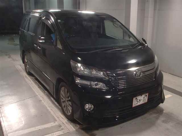 TOYOTA VELLFIRE 2014