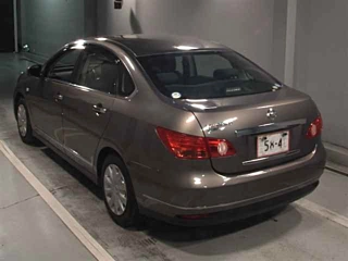 NISSAN SYLPHY 2009
