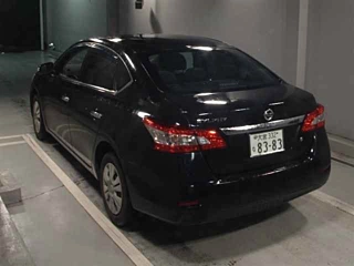 NISSAN SYLPHY 2013
