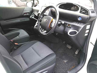 TOYOTA SIENTA 2018