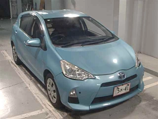 TOYOTA AQUA 2014