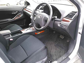 TOYOTA PREMIO 2008