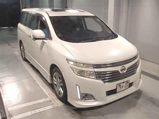 NISSAN ELGRAND 2011