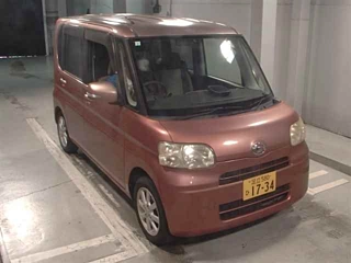 DAIHATSU TANTO 2010
