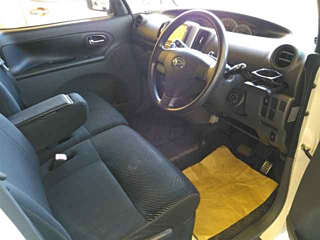 DAIHATSU TANTO 2009