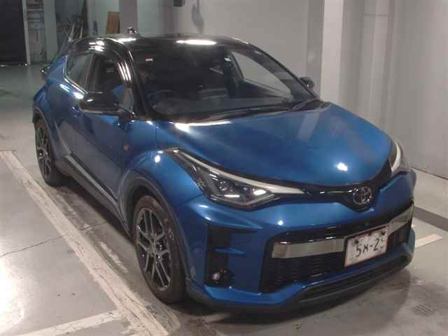 TOYOTA C-HR 2020