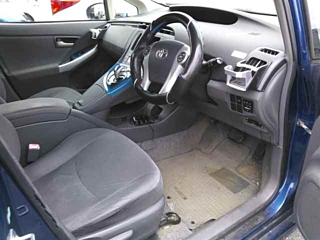 TOYOTA PRIUS 2010