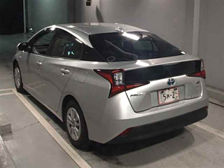 TOYOTA PRIUS 2019