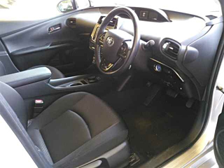 TOYOTA PRIUS 2019