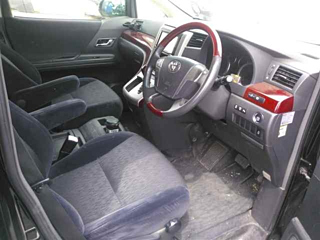 TOYOTA ALPHARD 2009