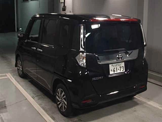 TOYOTA ROOMY 2024