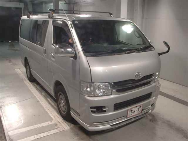 TOYOTA HIACE VAN 2008