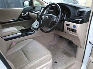 TOYOTA ALPHARD 2012
