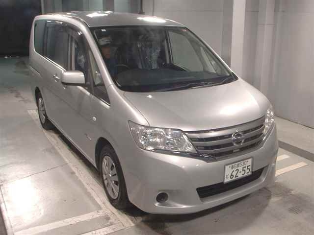 NISSAN SERENA 2013