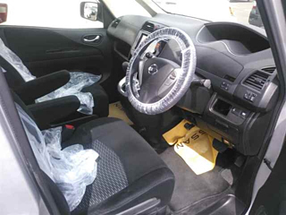 NISSAN SERENA 2013