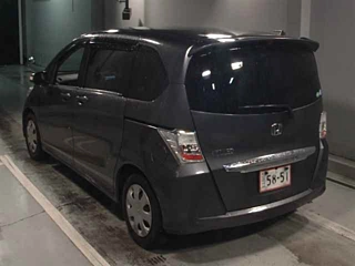 HONDA FREED 2013