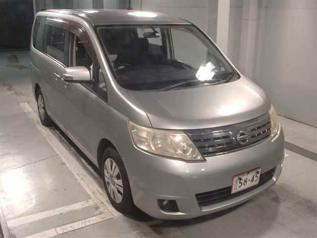 NISSAN SERENA 2010