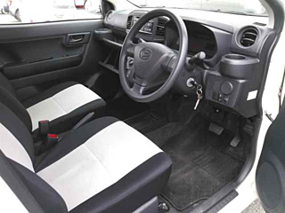 DAIHATSU MIRA E S 2020