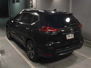 NISSAN X-TRAIL 2018