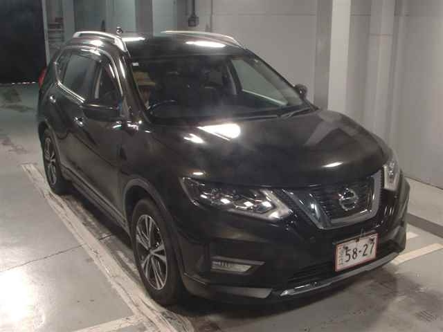 NISSAN X-TRAIL 2018