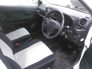 DAIHATSU MIRA E S 2020