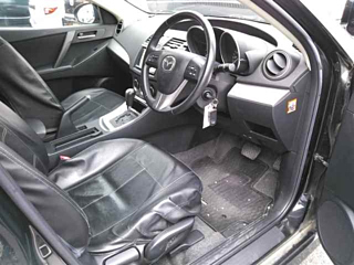 MAZDA AXELA 2010