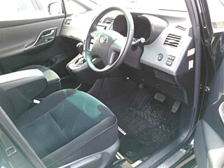 TOYOTA MARK X ZIO 2011