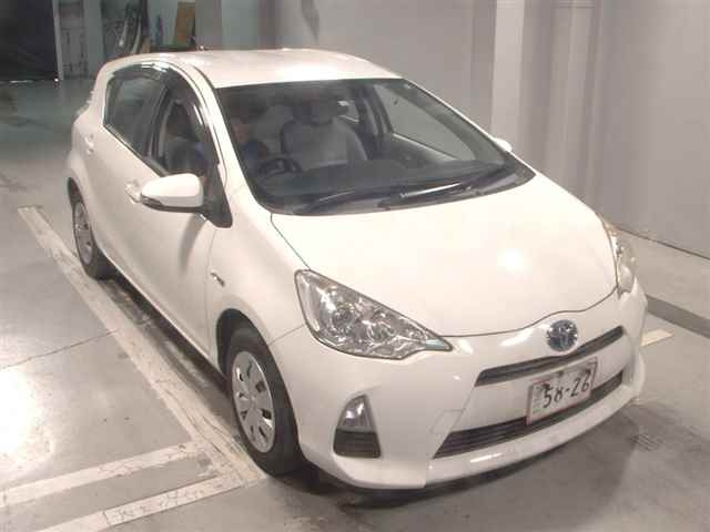 TOYOTA AQUA 2014
