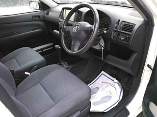 TOYOTA SUCCEED 2010