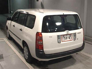 TOYOTA SUCCEED 2010