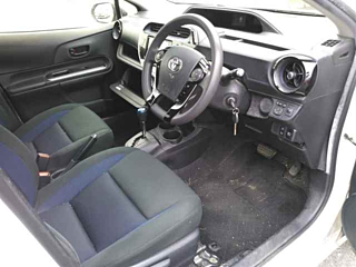 TOYOTA AQUA 2020