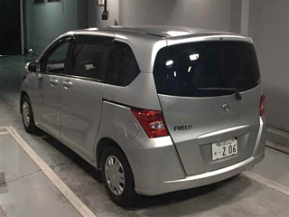HONDA FREED 2008